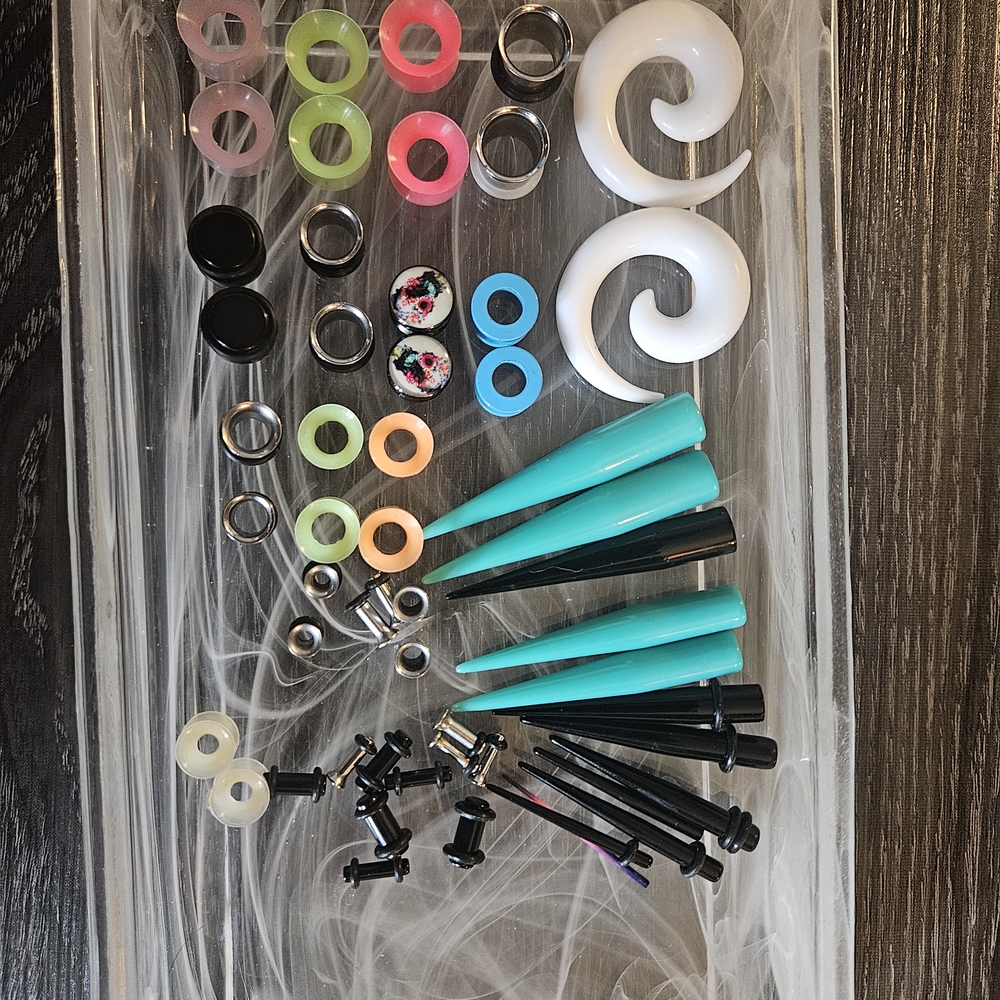 Ear Stretching Jewelry, Tapers, Plugs, Tunnels, 14g - 00g